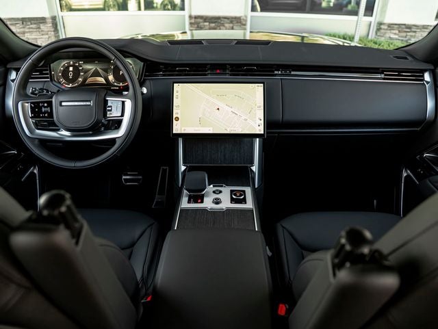 2027 Land Rover Range Rover SE LWB