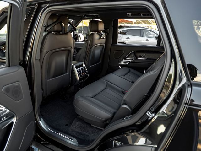 2027 Land Rover Range Rover SE LWB