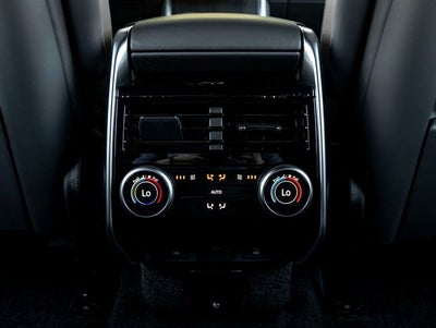 2027 Land Rover Range Rover SE LWB