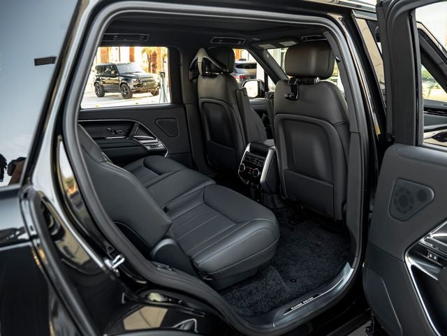 2027 Land Rover Range Rover SE LWB