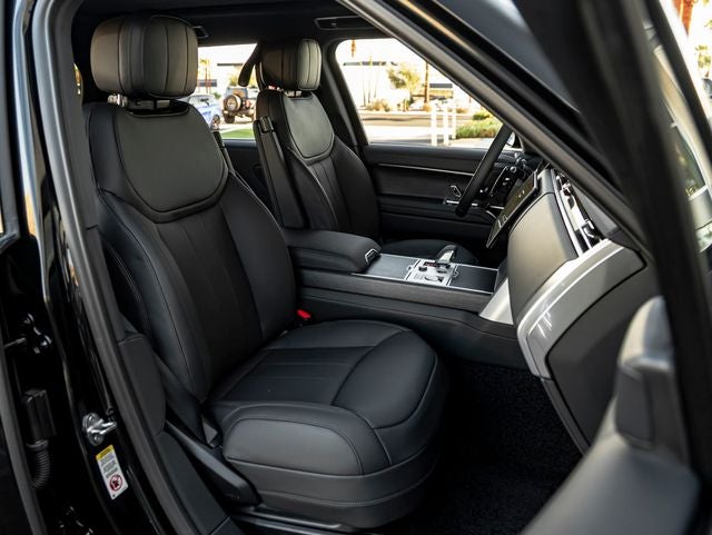2027 Land Rover Range Rover SE LWB