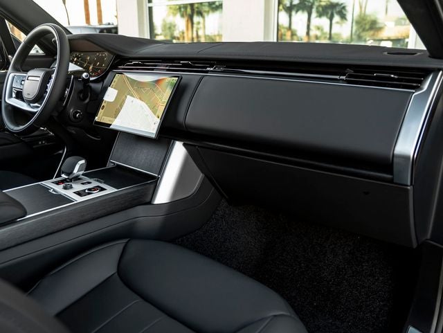 2027 Land Rover Range Rover SE LWB
