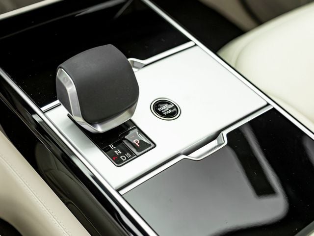 2026 Land Rover Range Rover SE LWB