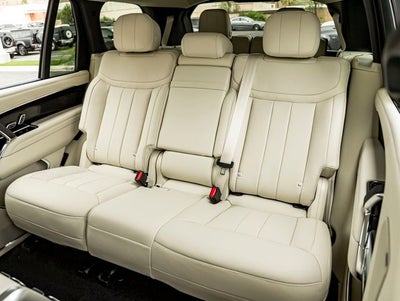 2026 Land Rover Range Rover SE LWB