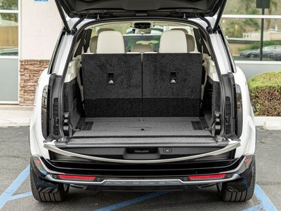 2026 Land Rover Range Rover SE LWB