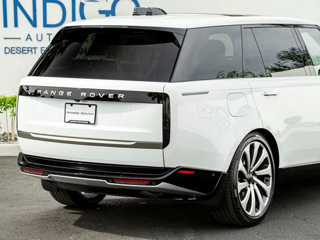 2026 Land Rover Range Rover SE LWB