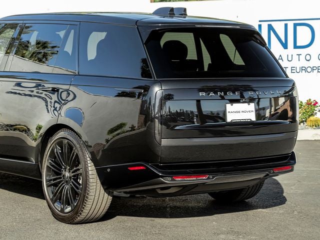 2024 Land Rover Range Rover SE LWB