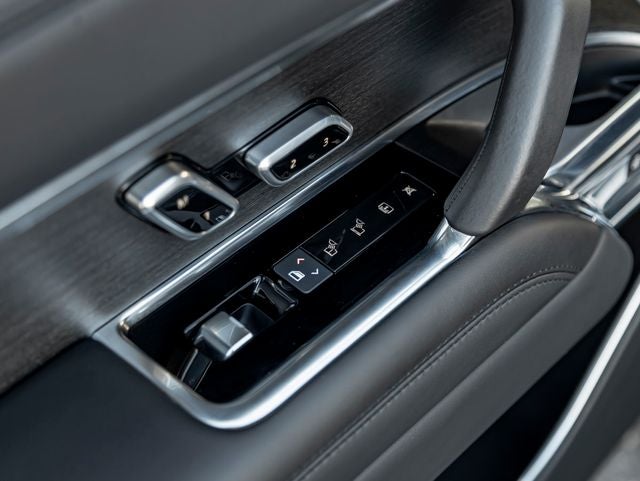 2024 Land Rover Range Rover SE LWB