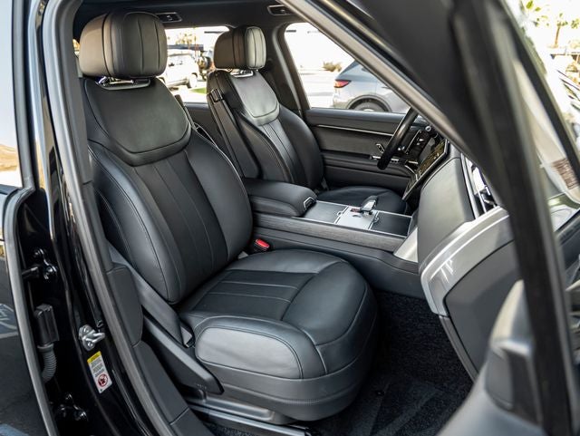 2024 Land Rover Range Rover SE LWB