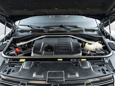 2024 Land Rover Range Rover SE LWB