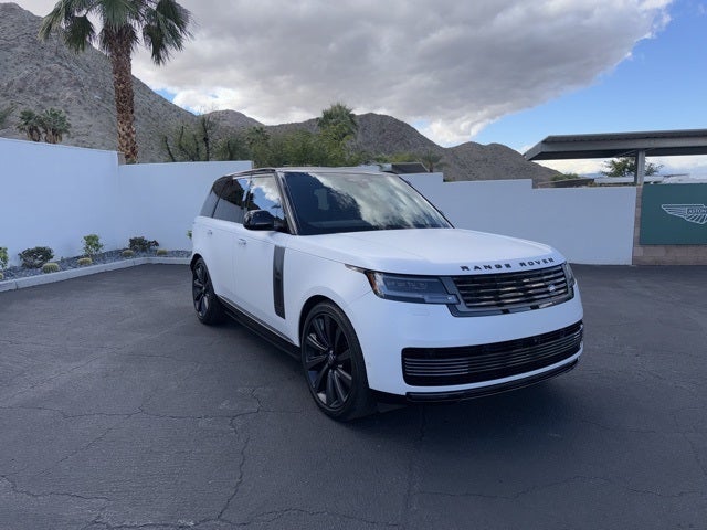 2024 Land Rover Range Rover SV
