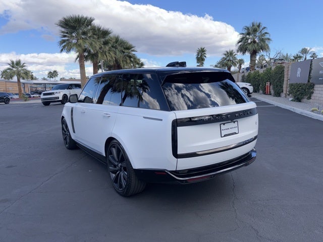 2024 Land Rover Range Rover SV