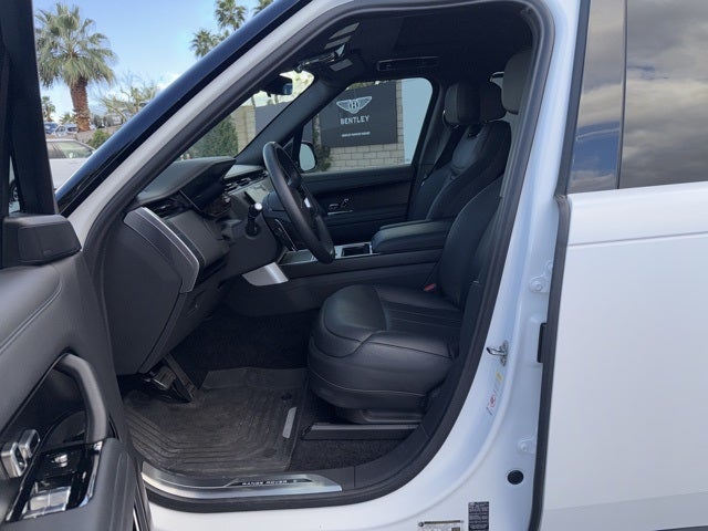 2024 Land Rover Range Rover SV