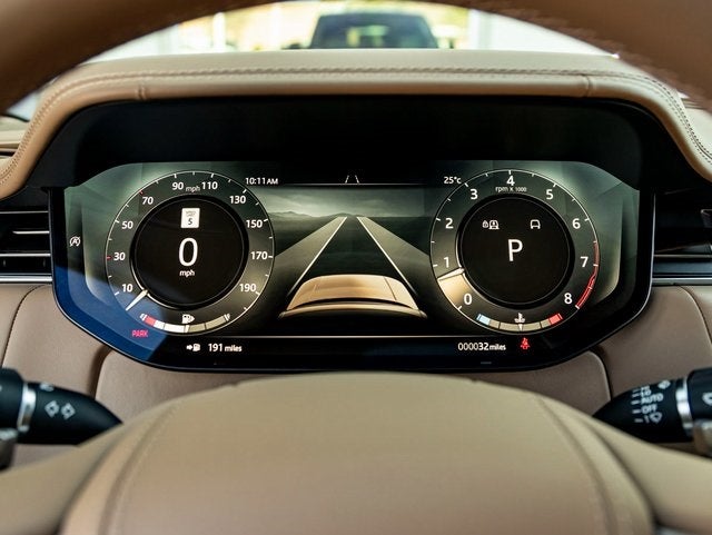 2026 Land Rover Range Rover SV