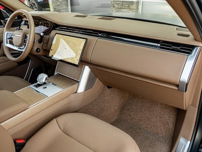 2026 Land Rover Range Rover SV