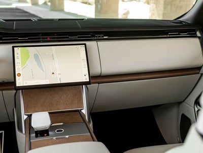 2025 Land Rover Range Rover SV LWB