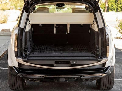 2025 Land Rover Range Rover SV LWB