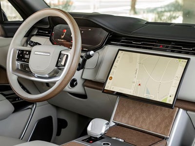 2025 Land Rover Range Rover SV LWB