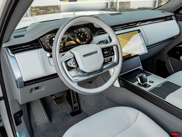 2026 Land Rover Range Rover SV LWB