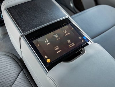 2026 Land Rover Range Rover SV LWB