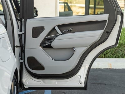 2026 Land Rover Range Rover SV LWB