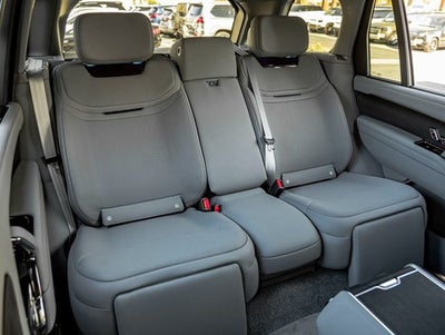 2026 Land Rover Range Rover SV LWB