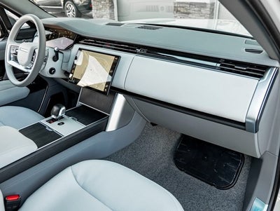 2026 Land Rover Range Rover SV LWB