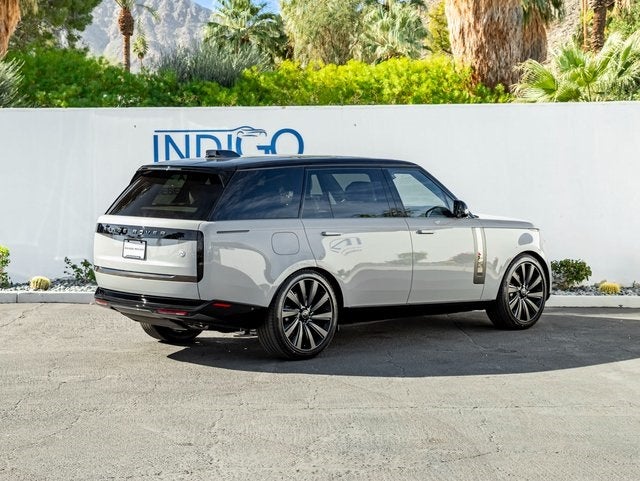 2026 Land Rover Range Rover SV LWB