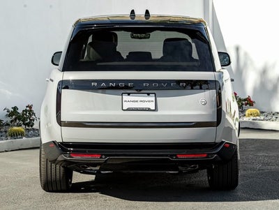 2026 Land Rover Range Rover SV LWB