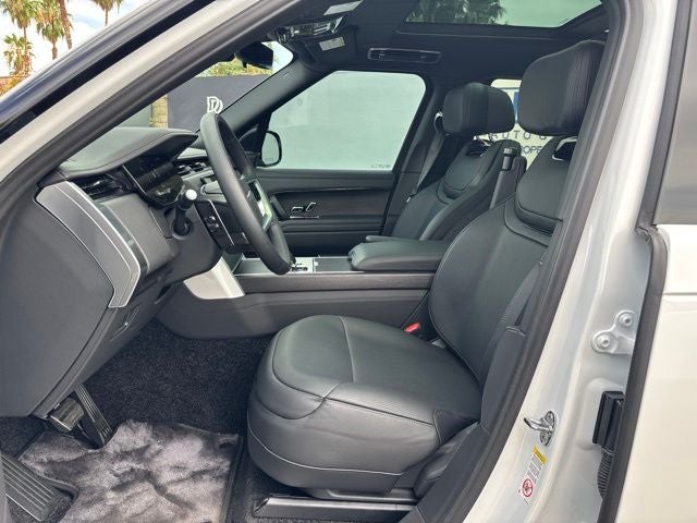 2026 Land Rover Range Rover SV LWB