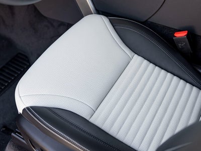 2025 Land Rover Discovery S