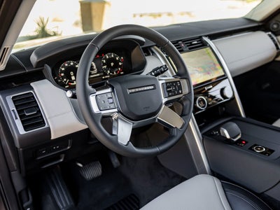 2025 Land Rover Discovery S