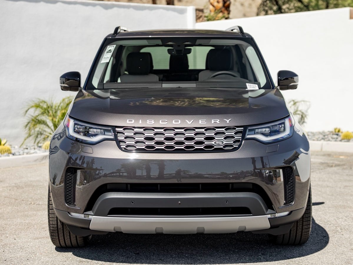 2025 Land Rover Discovery S