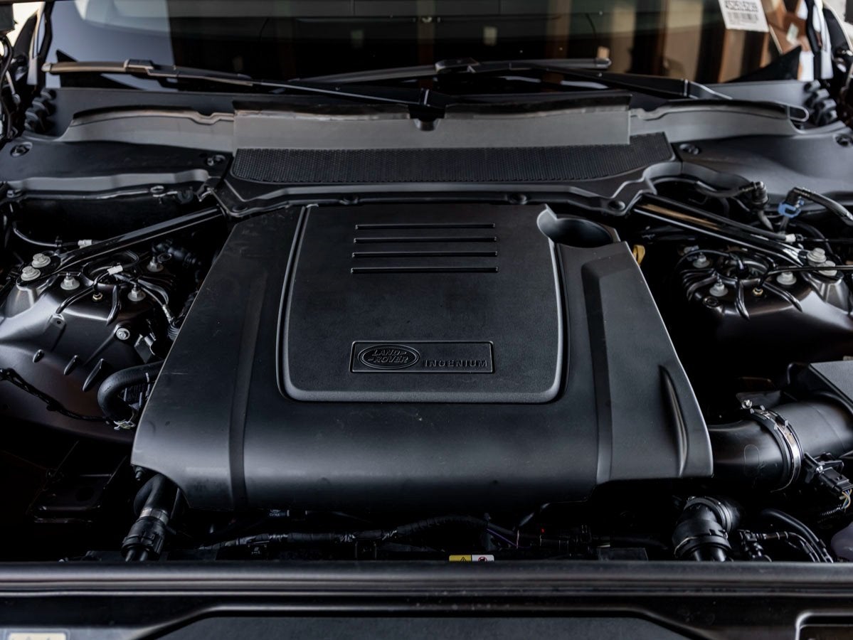 2025 Land Rover Discovery S