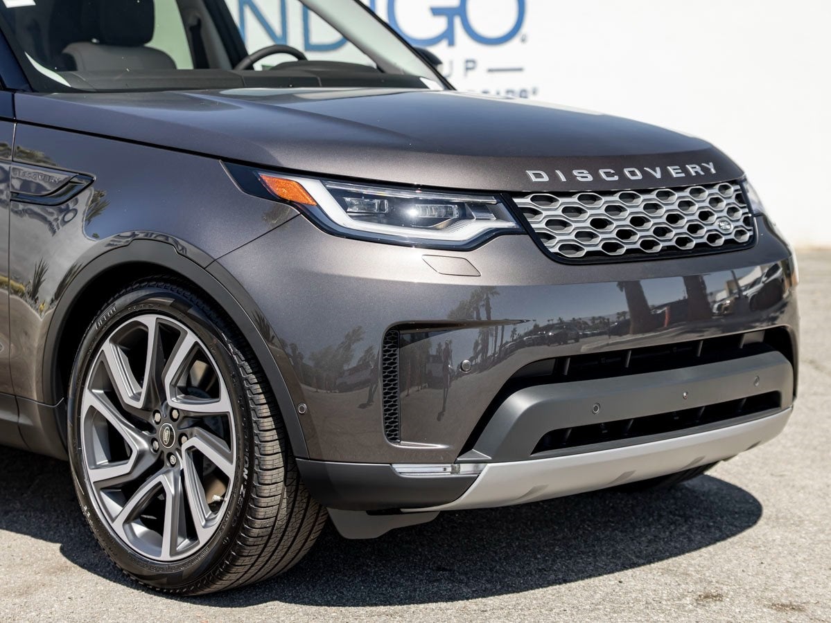 2025 Land Rover Discovery S