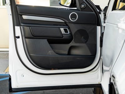 2026 Land Rover Discovery Dynamic SE