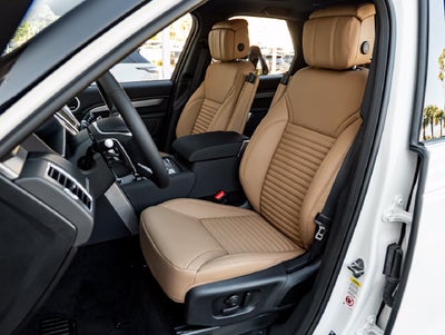 2026 Land Rover Discovery Dynamic SE