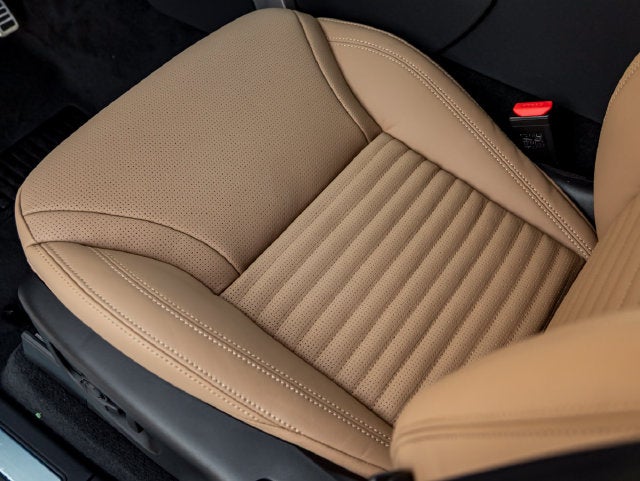 2026 Land Rover Discovery Dynamic SE