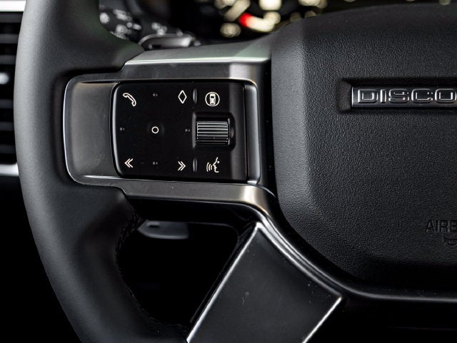 2026 Land Rover Discovery Dynamic SE