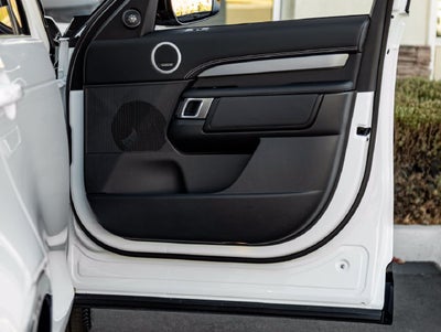 2026 Land Rover Discovery Dynamic SE