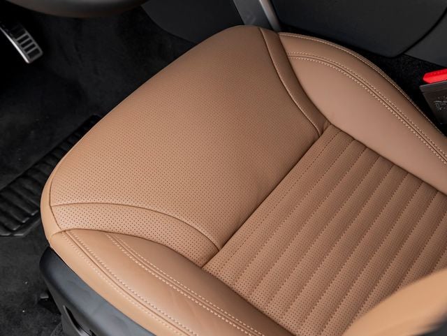 2026 Land Rover Discovery Dynamic SE