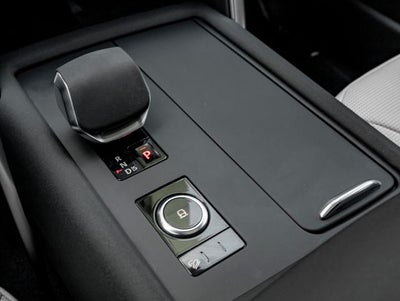 2025 Land Rover Discovery Dynamic SE