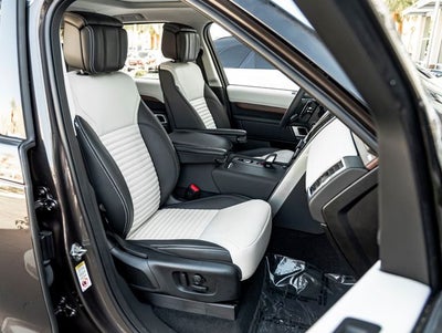 2025 Land Rover Discovery Dynamic SE