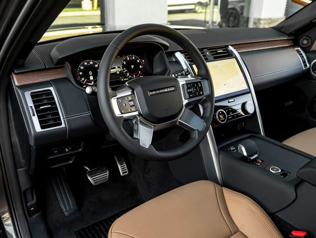 2026 Land Rover Discovery Dynamic SE