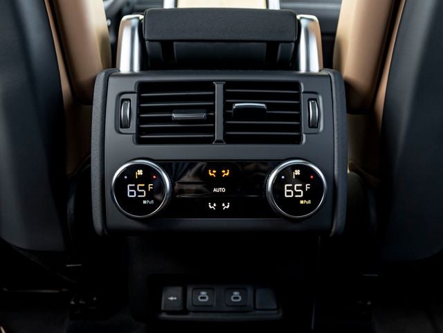 2026 Land Rover Discovery Dynamic SE
