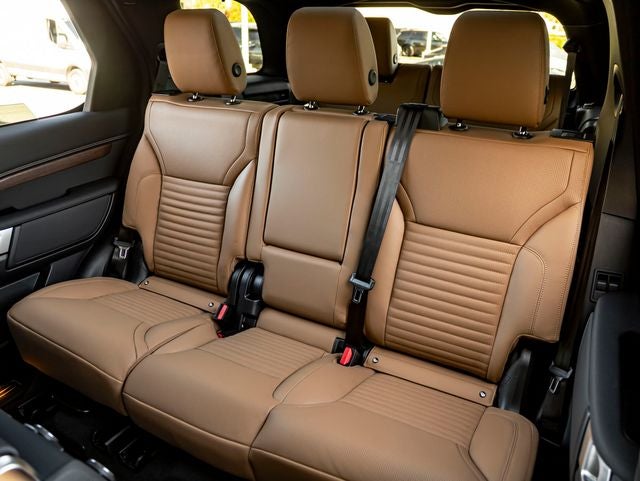 2026 Land Rover Discovery Dynamic SE