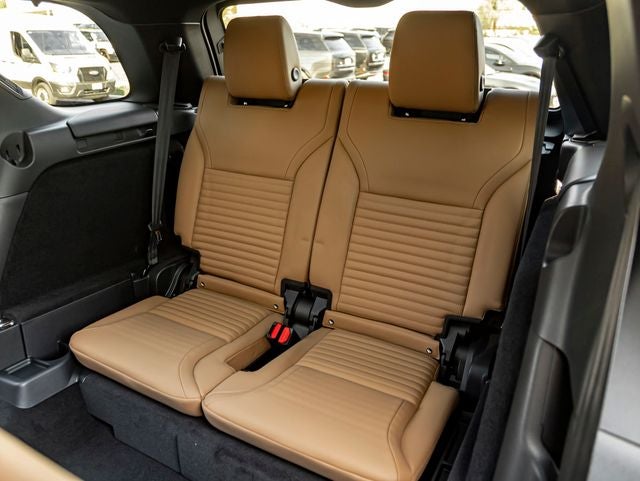 2026 Land Rover Discovery Dynamic SE