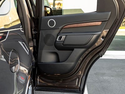 2026 Land Rover Discovery Dynamic SE