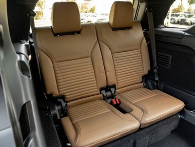 2026 Land Rover Discovery Dynamic SE