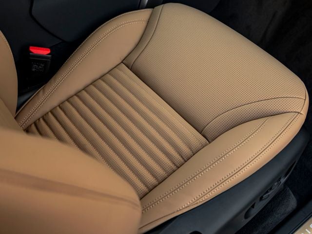 2026 Land Rover Discovery Dynamic SE